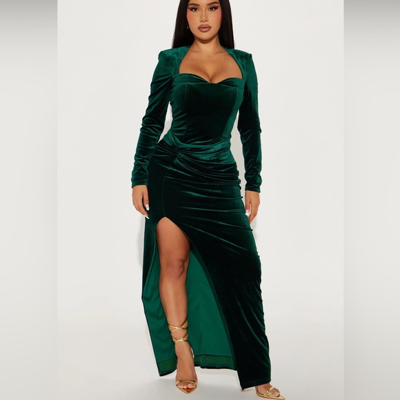 Fashion nova- Fiona Velvet Maxi Dress - Hunter - Picture 1 of 4